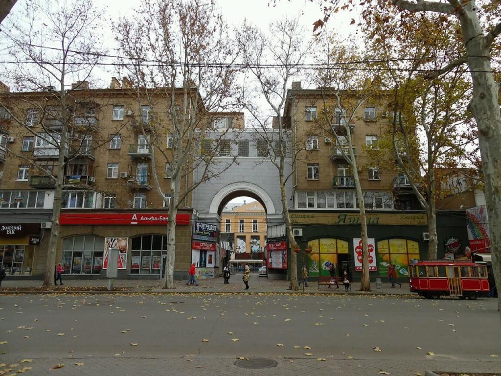 Apartments In The City Center On Sobornaya Street Mykolaïv Esterno foto